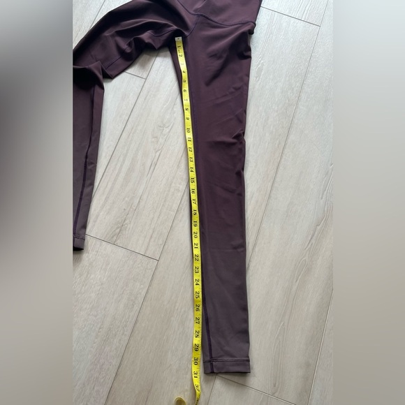 LULULEMON :: LEGGINGS - Picture 4 of 12